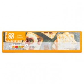 Co Op Cream Crackers - Large